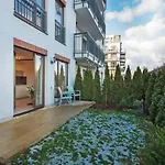 Golden Apartments&Sz7-5